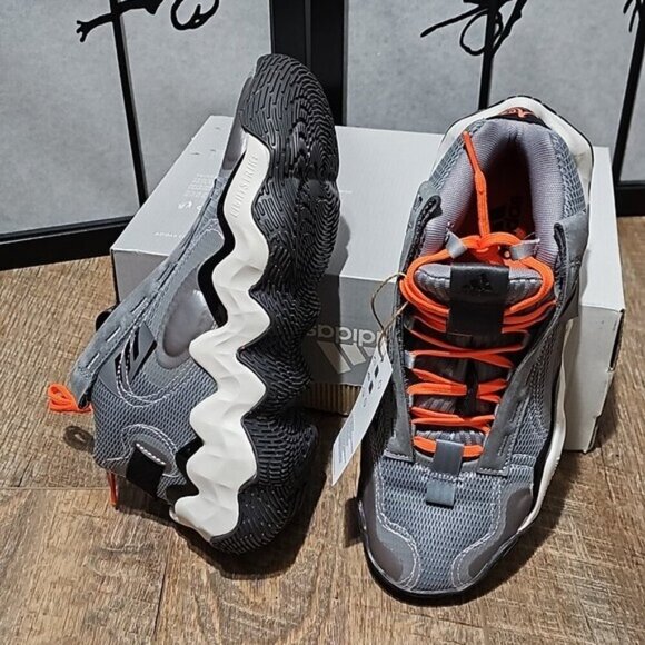 Adidas Candace Parker Basketball Shoes Size 8.5 NWT - Picture 5 of 12